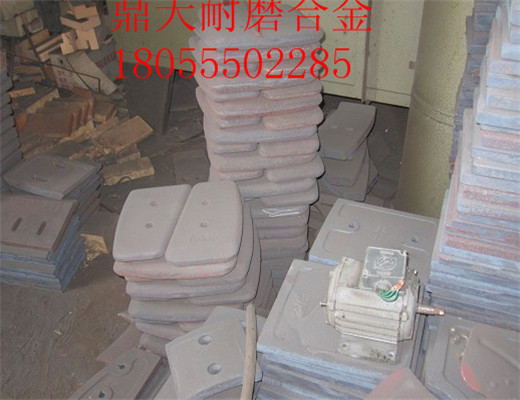 山西榆次2000、3000、1000瀝青拌合設(shè)備，弧襯板，供貨商